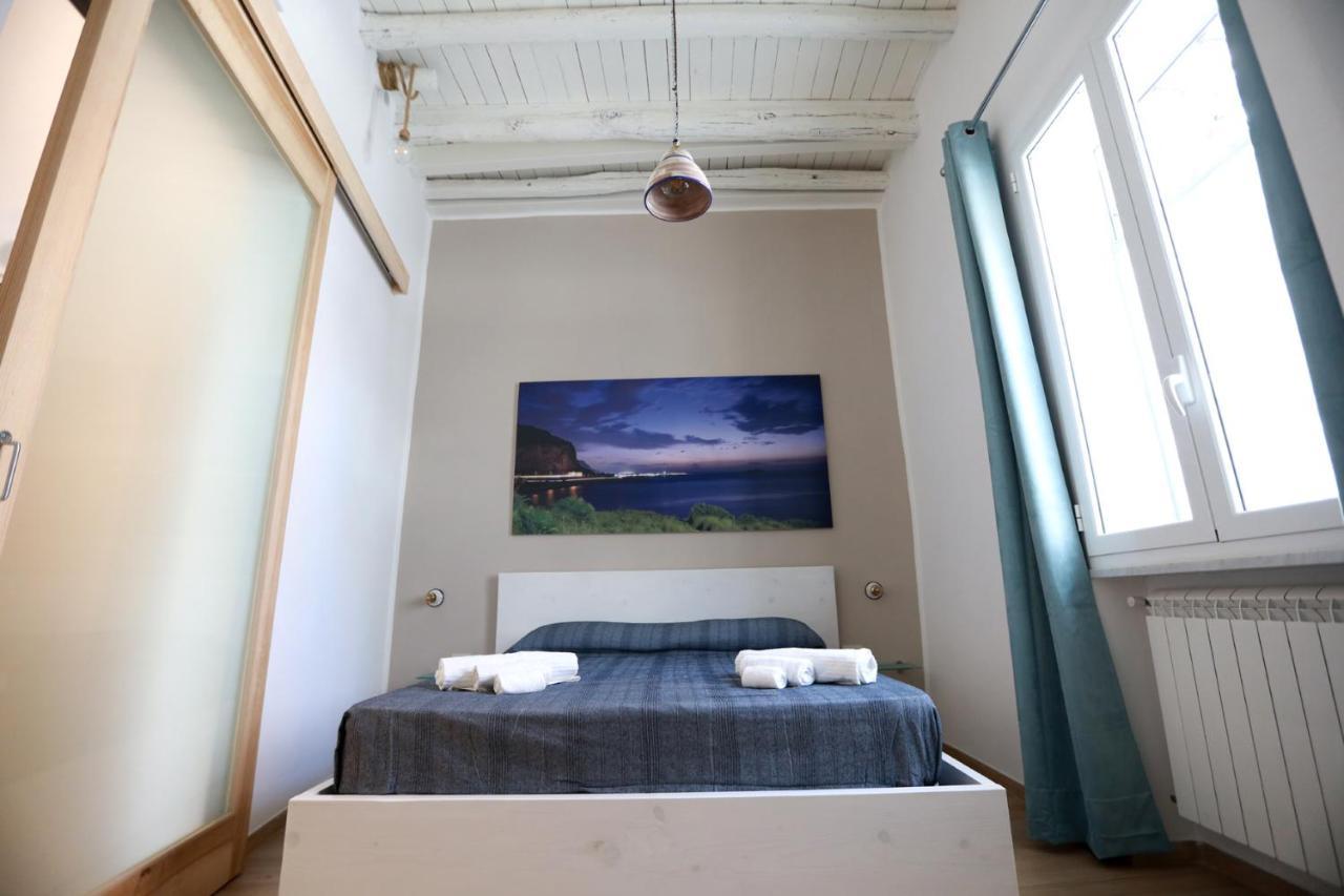 La Casetta Delle Scienze Suite Palermo Luaran gambar
